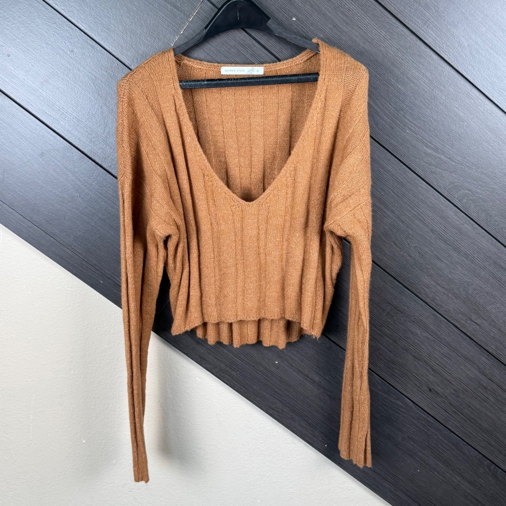 Altar'd State Women's Large Brown Ribbed Knit Cropped Scoop Neck Sweater Soft